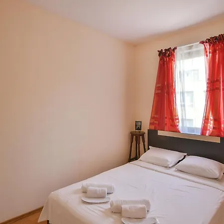 Two Bedroom On A Budget At Briz Area Appartement *