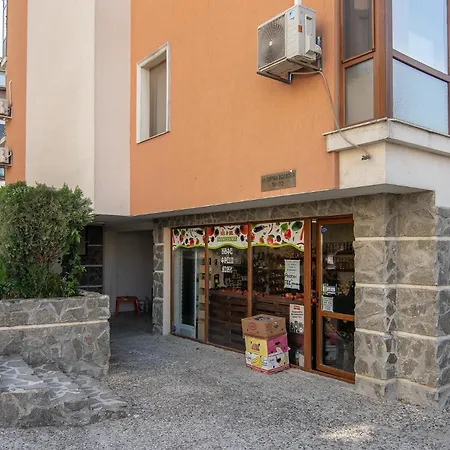 Appartement Two Bedroom On A Budget At Briz Area *